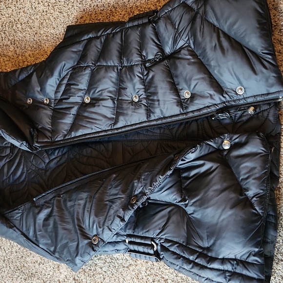 Lululemon | Rare Reversible Quilted Puffer Vest - Picture 6 of 17